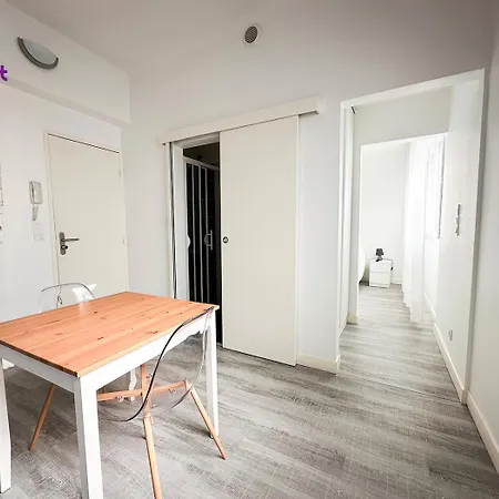 Apartmán Loc'nuit - Confort - Hyper Centre *